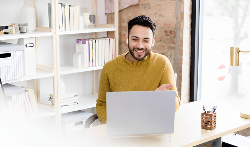 Building a Profitable Side Hustle in India Without Leaving Your Job